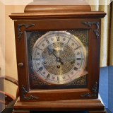 D40. Hamilton mantel clock. 